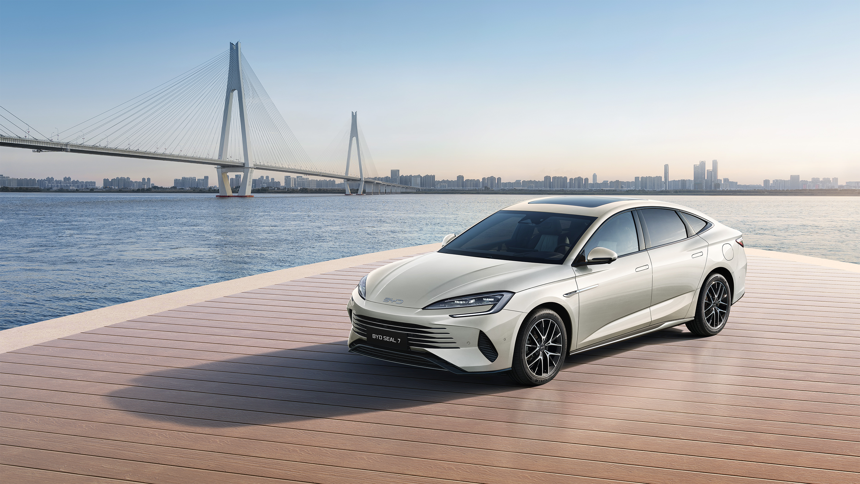 BYD SEAL 7