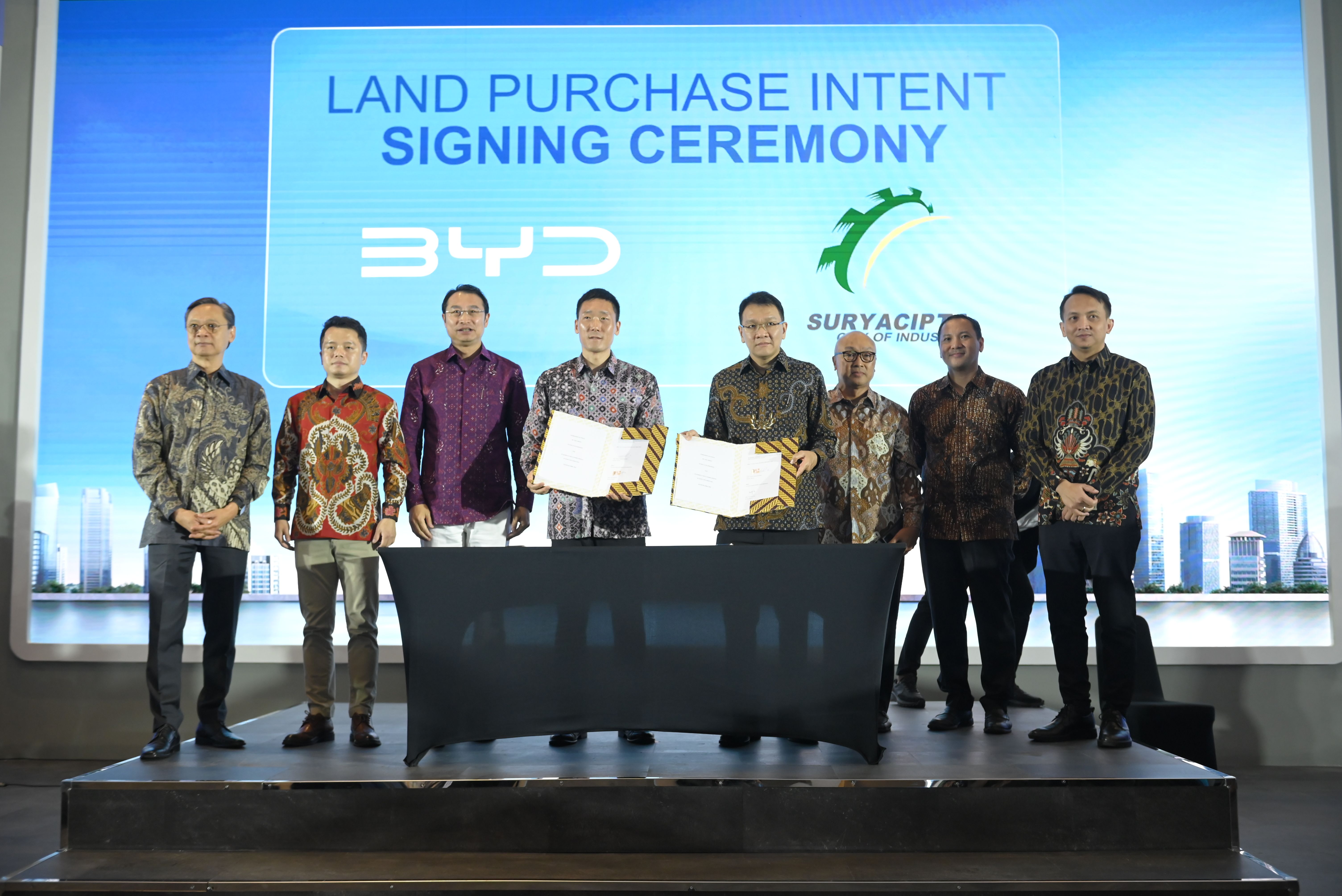 penandatanganan pembelian lahan