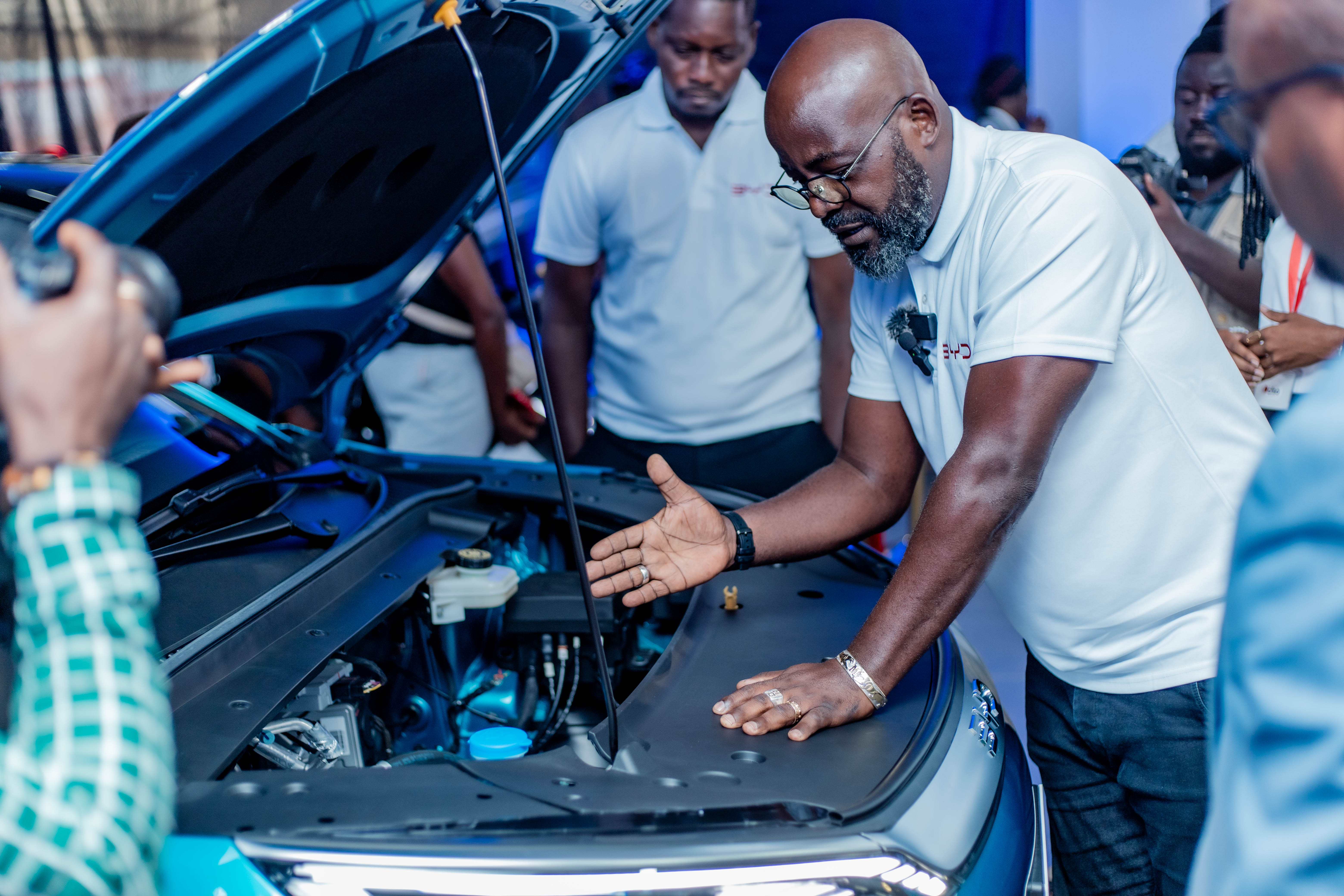 /content/dam/byd-site/mea/news-list/byd-officially-enters-the-gabon-market/IMG_4280.jpg