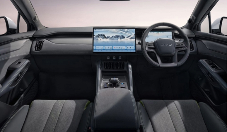 The cockpit, an immersive future-like experience.