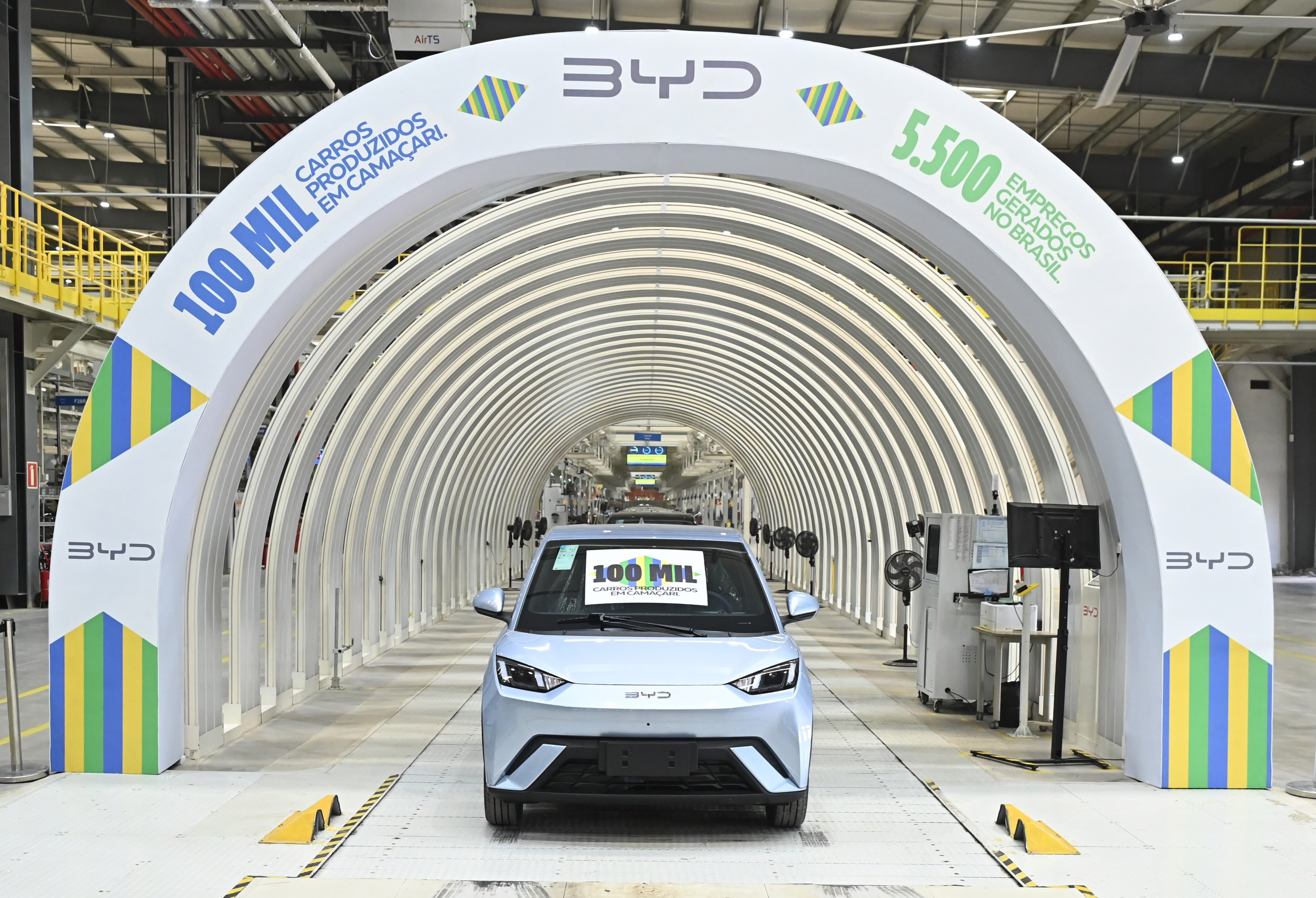 100,000th vehicle the BYD Dolphin Mini off production line