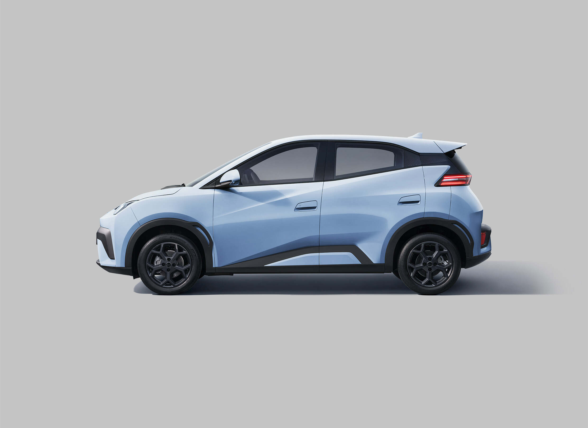 BYD DOLPHIN MINI - byd-dolphin-mini-gl-kx013016076 - Glacier Blue