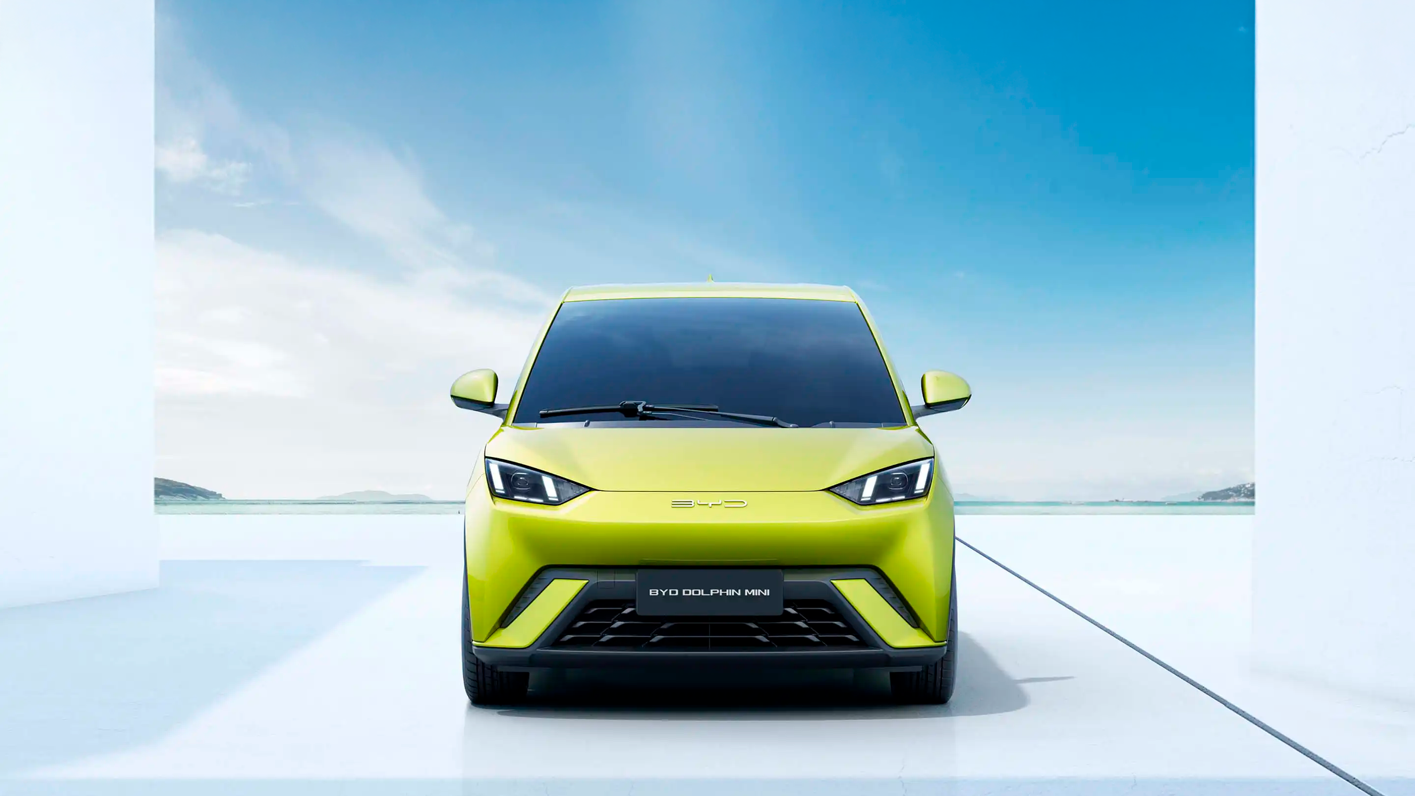 BYD Dolphin Mini de lado