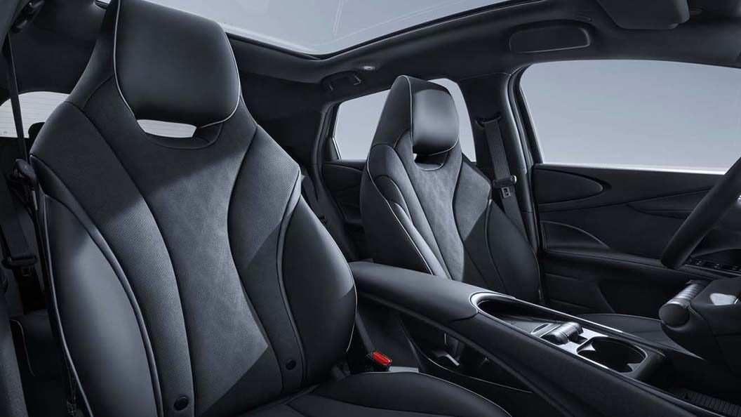 byd-dolphin-plus-interior