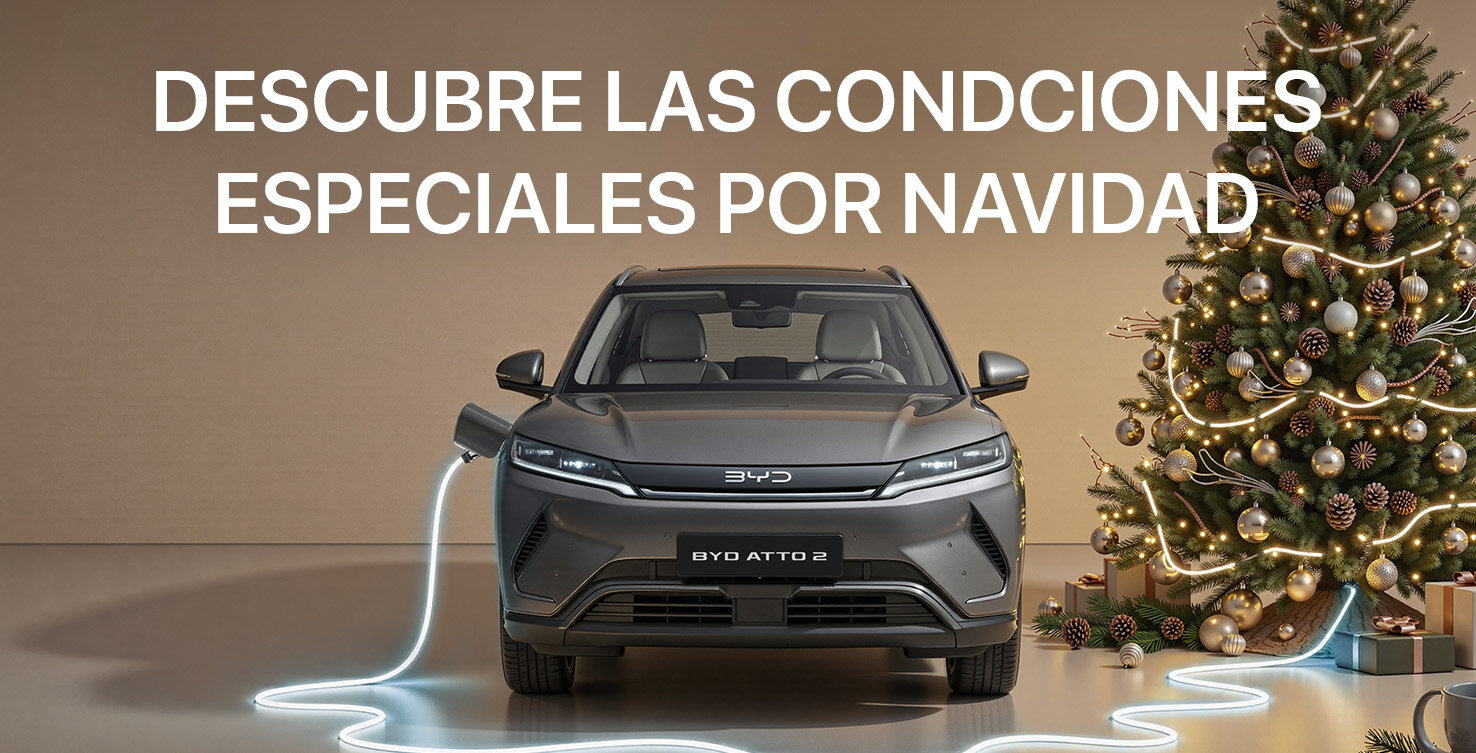 ATTO 2 con árbol de navidad y texto Descubre las condiciones especiales por Navidad.