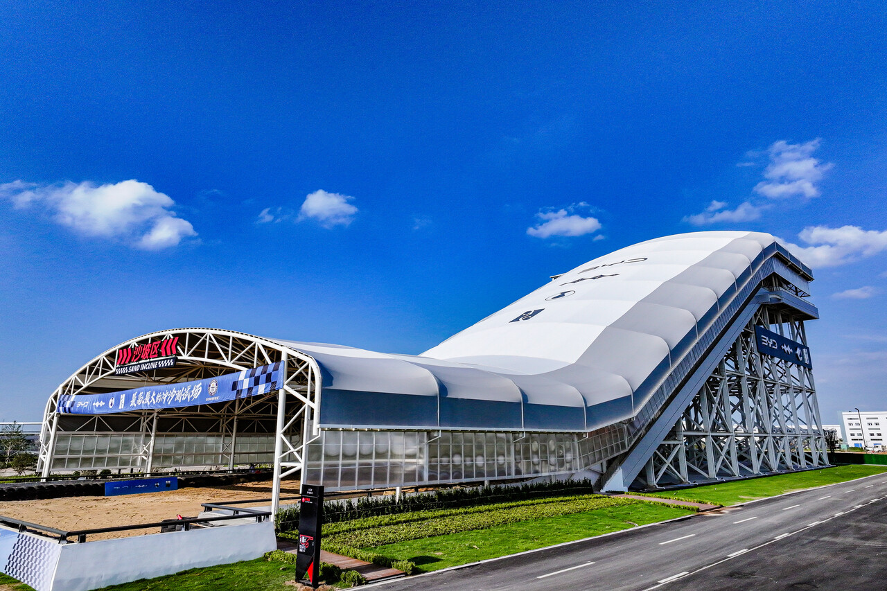 BYD Di Space en Zhengzhou y fábrica de BYD