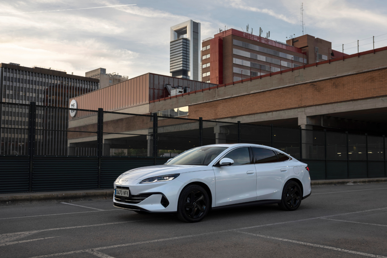 BYD SEAL 6 DM-i en Madrid