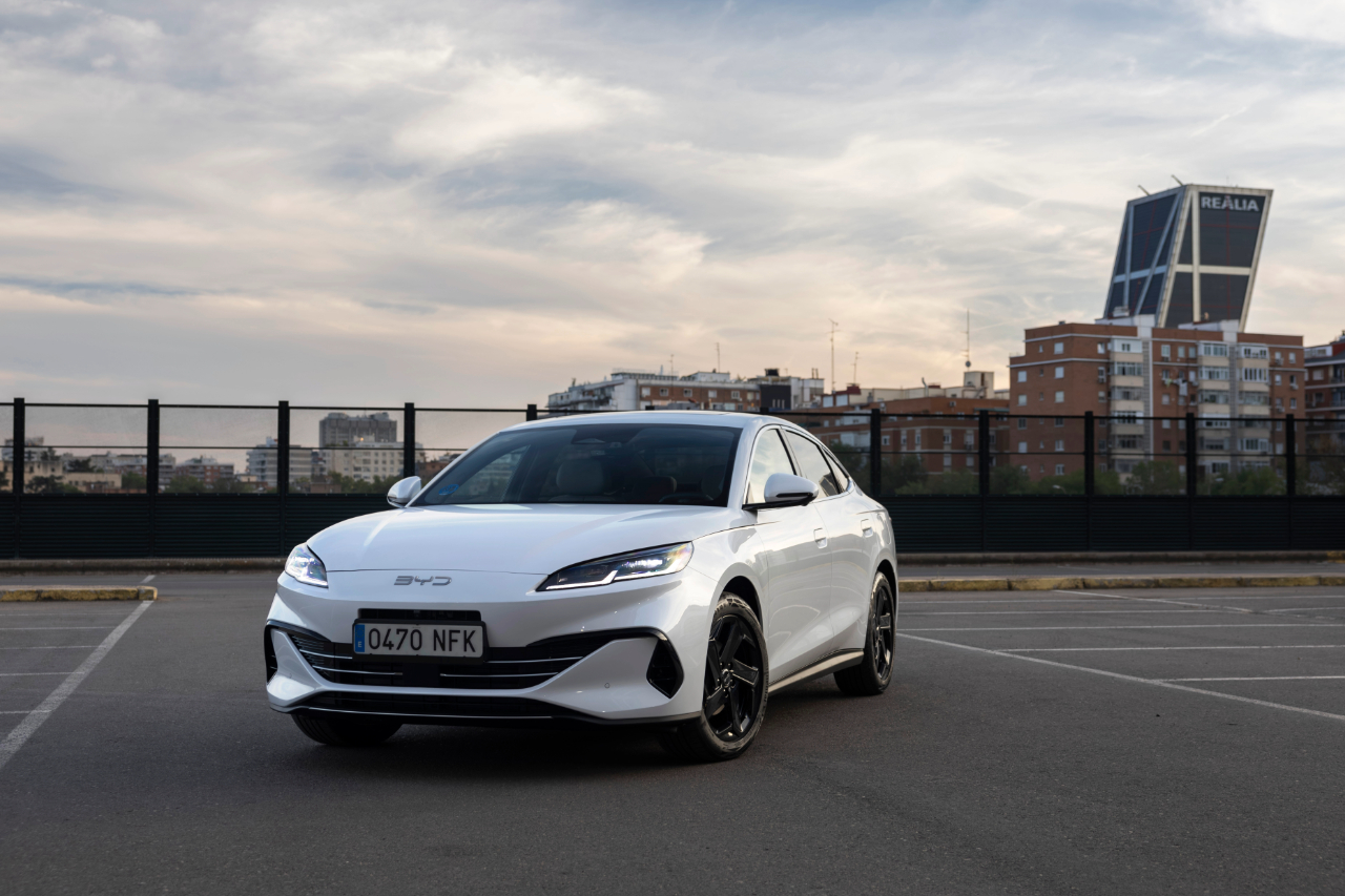 BYD SEAL 6 DM-i en Madrid