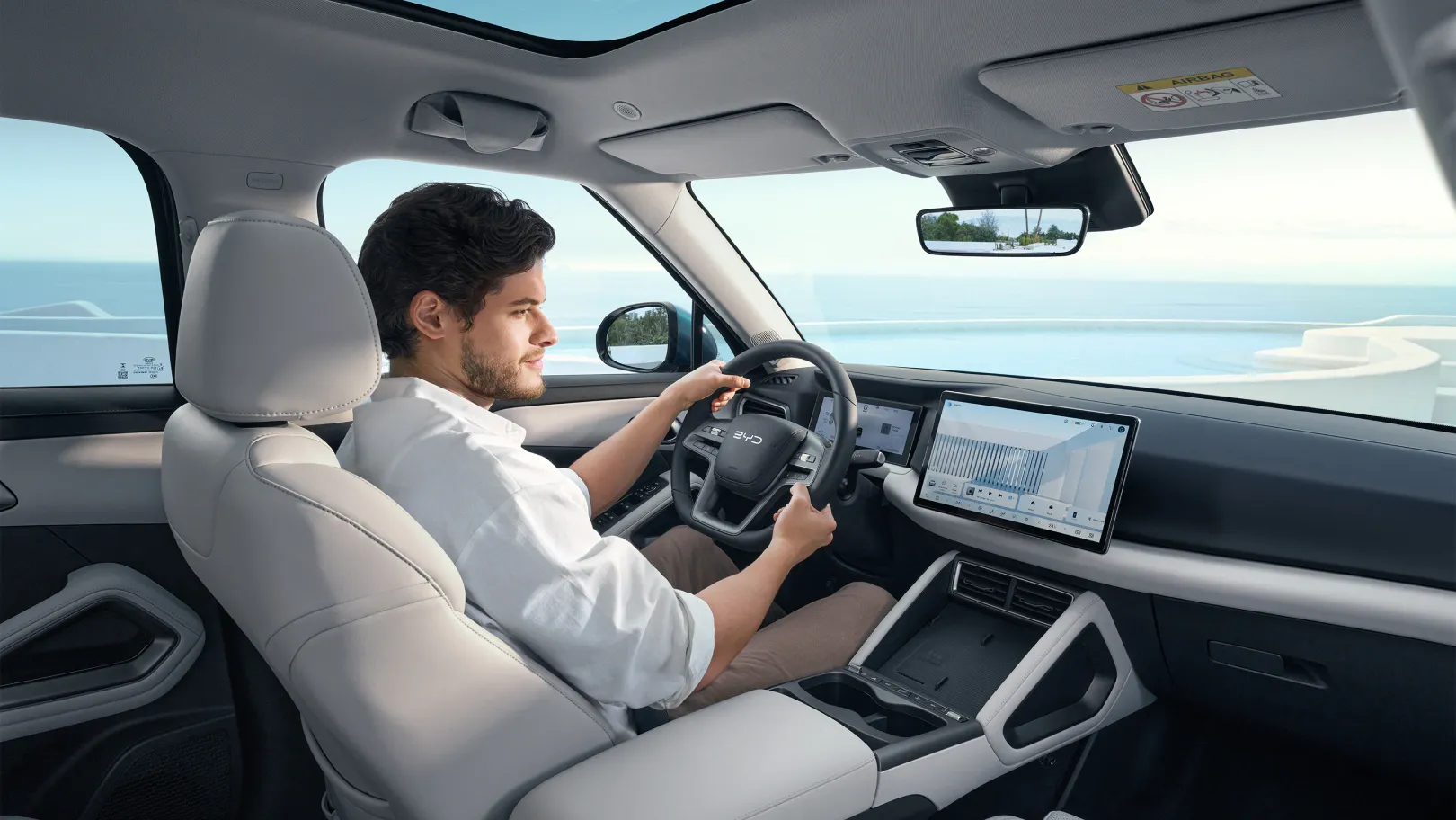 DOLPHIN SURF smart cabin interior