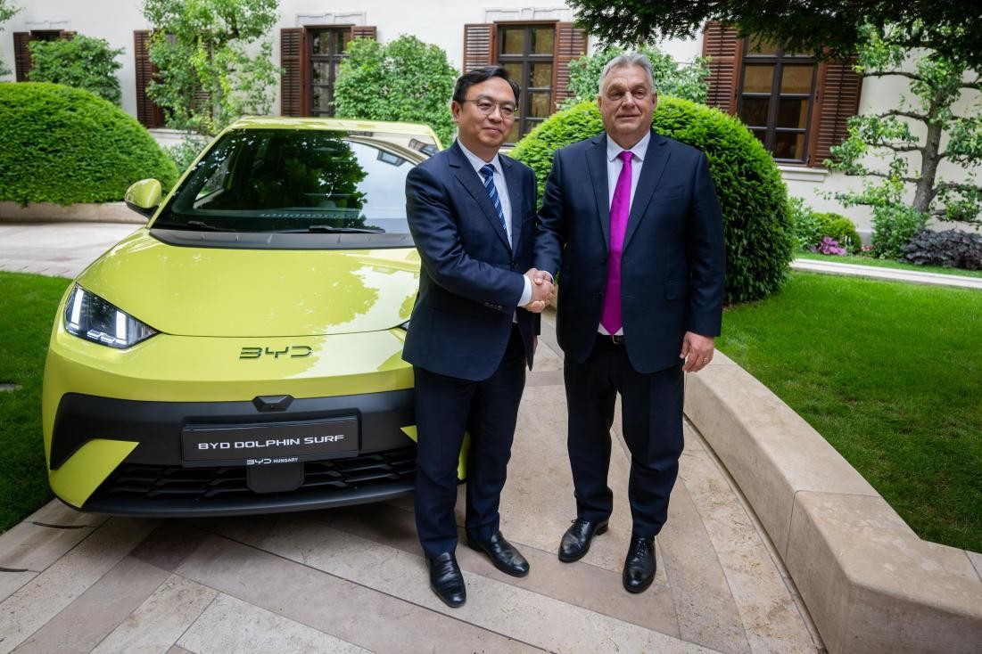 BYD DOLPHIN SURF Showcased in Carmelite Monastery, the Hungarian Prime Minister’s Office