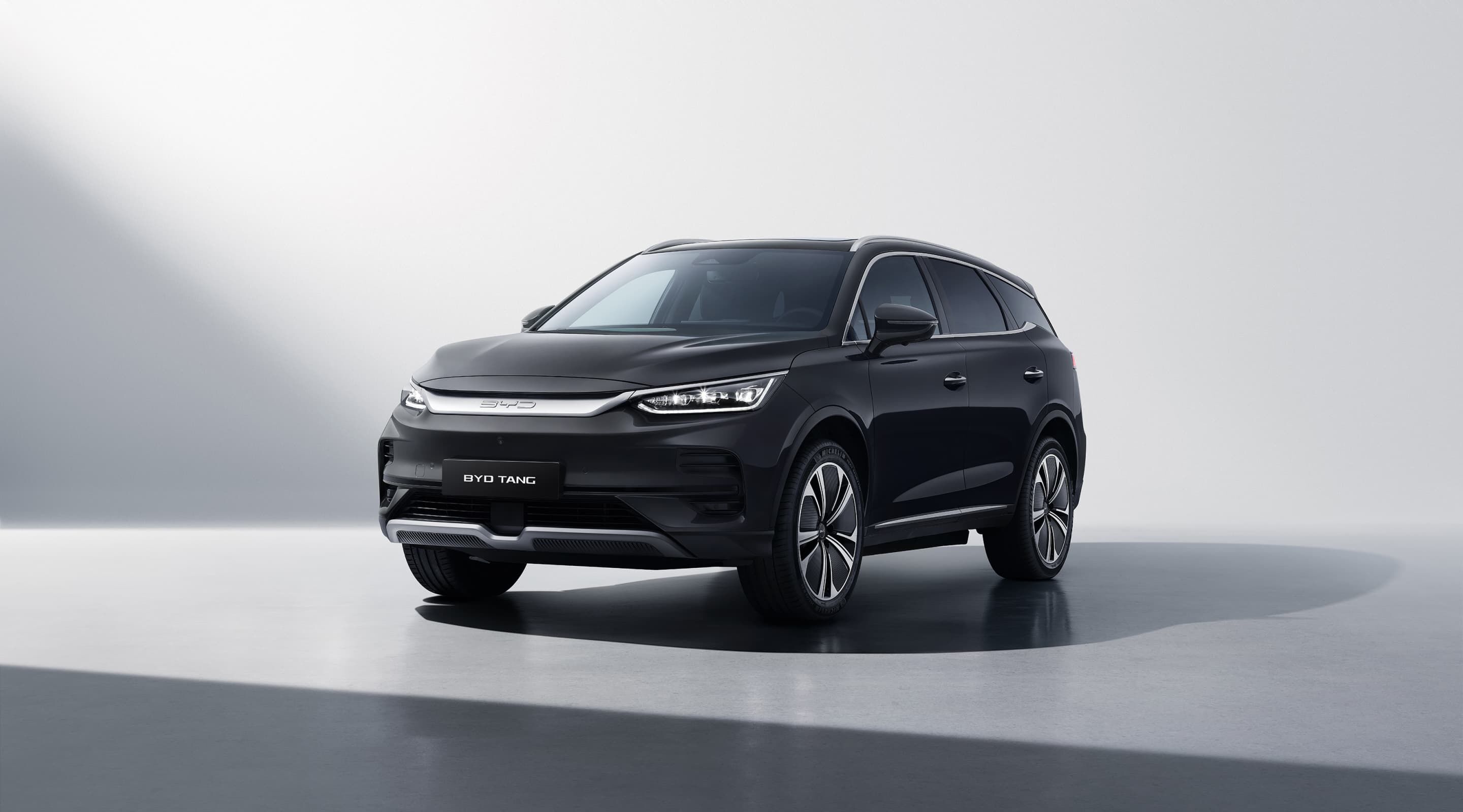BYD TANG The 7 Seater All Electric Performance SUV BYD Europe
