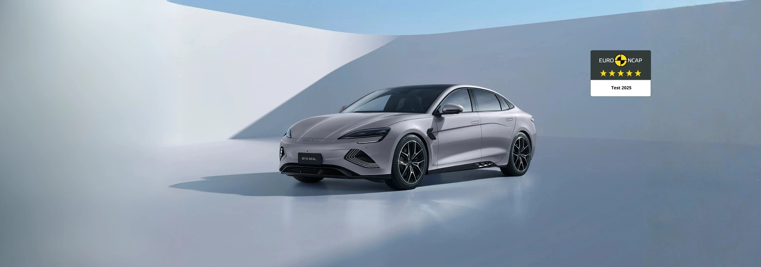 BYD SEAL - Berlina elettrica sportiva ad alte prestazioni