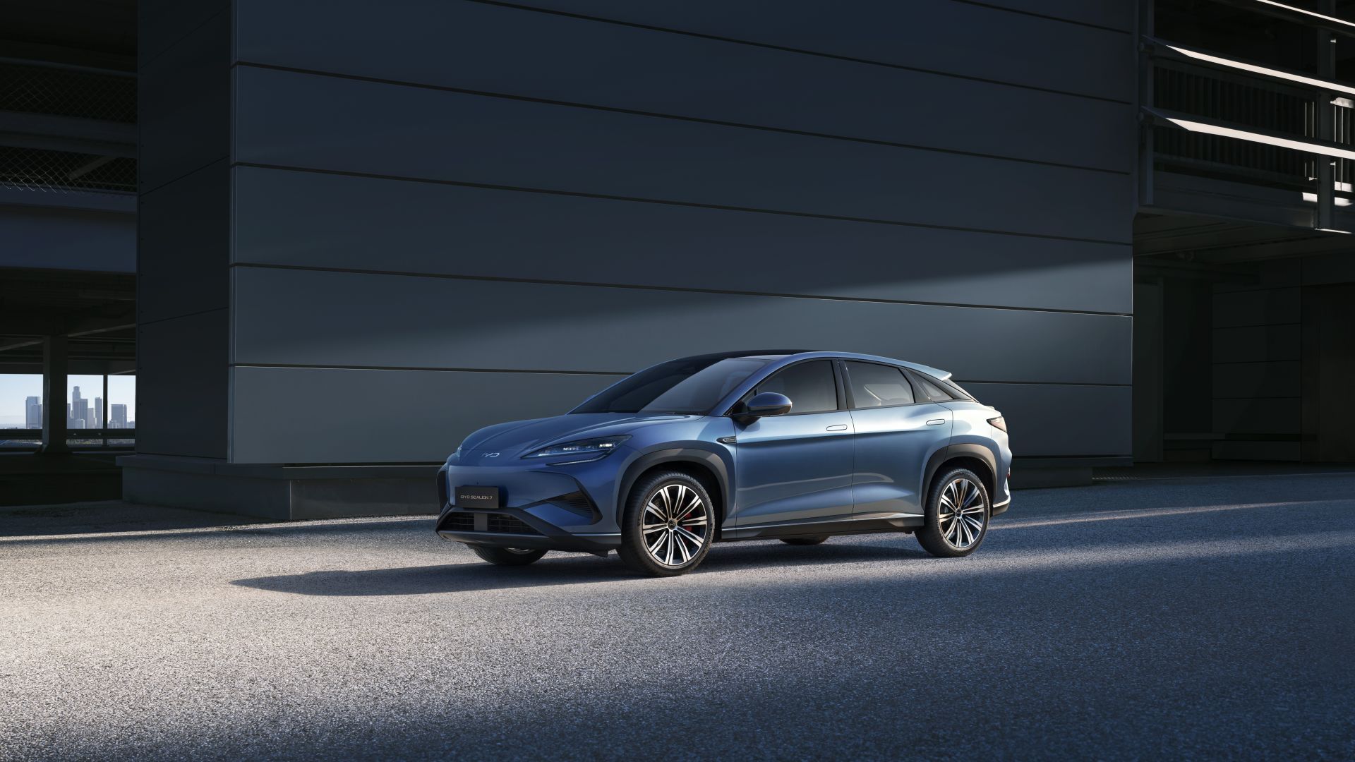 BYD SEALION 7