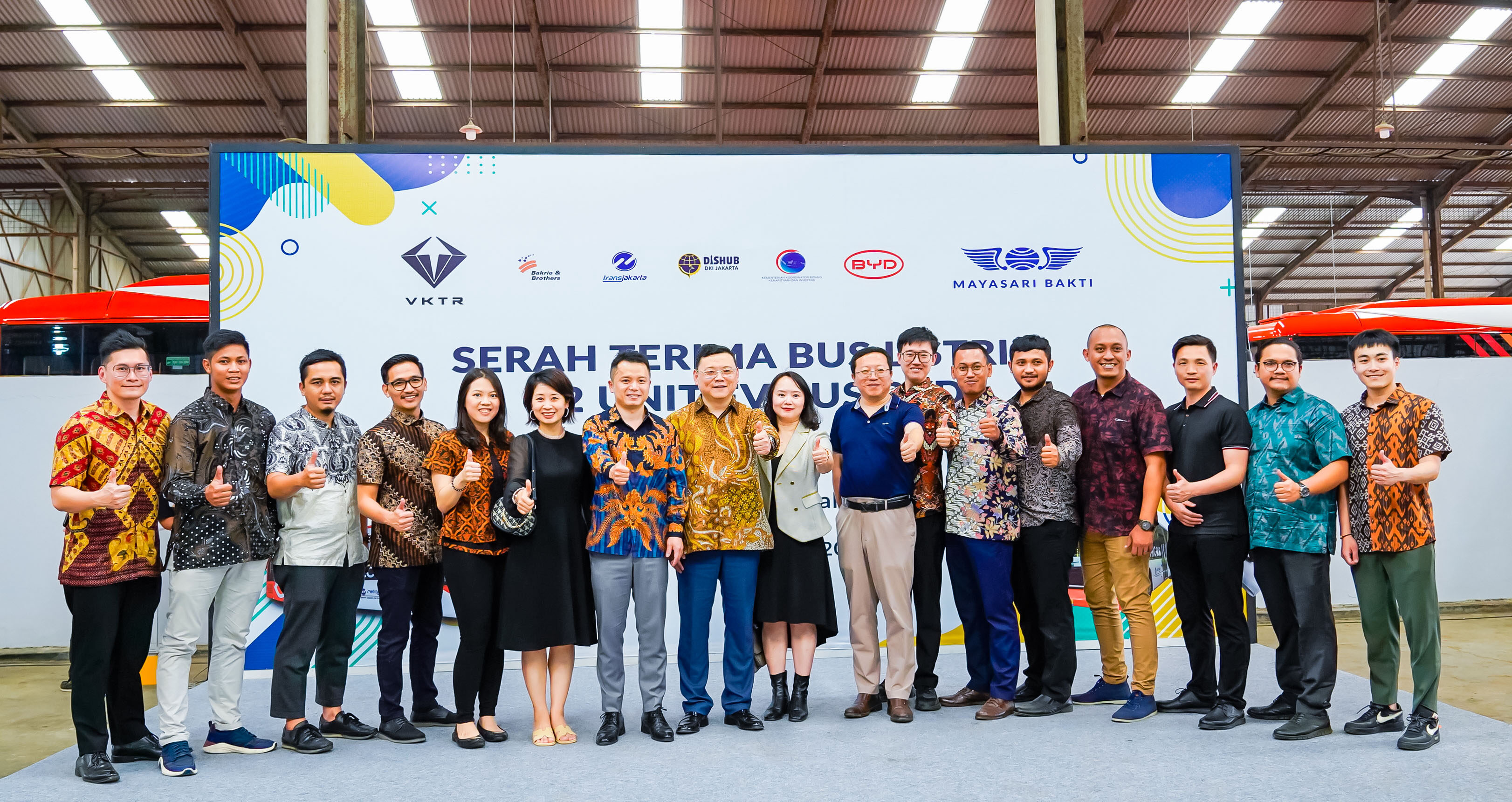 Tian Chunlong, together with team members from BYD Headquarters and BYD Indonesia