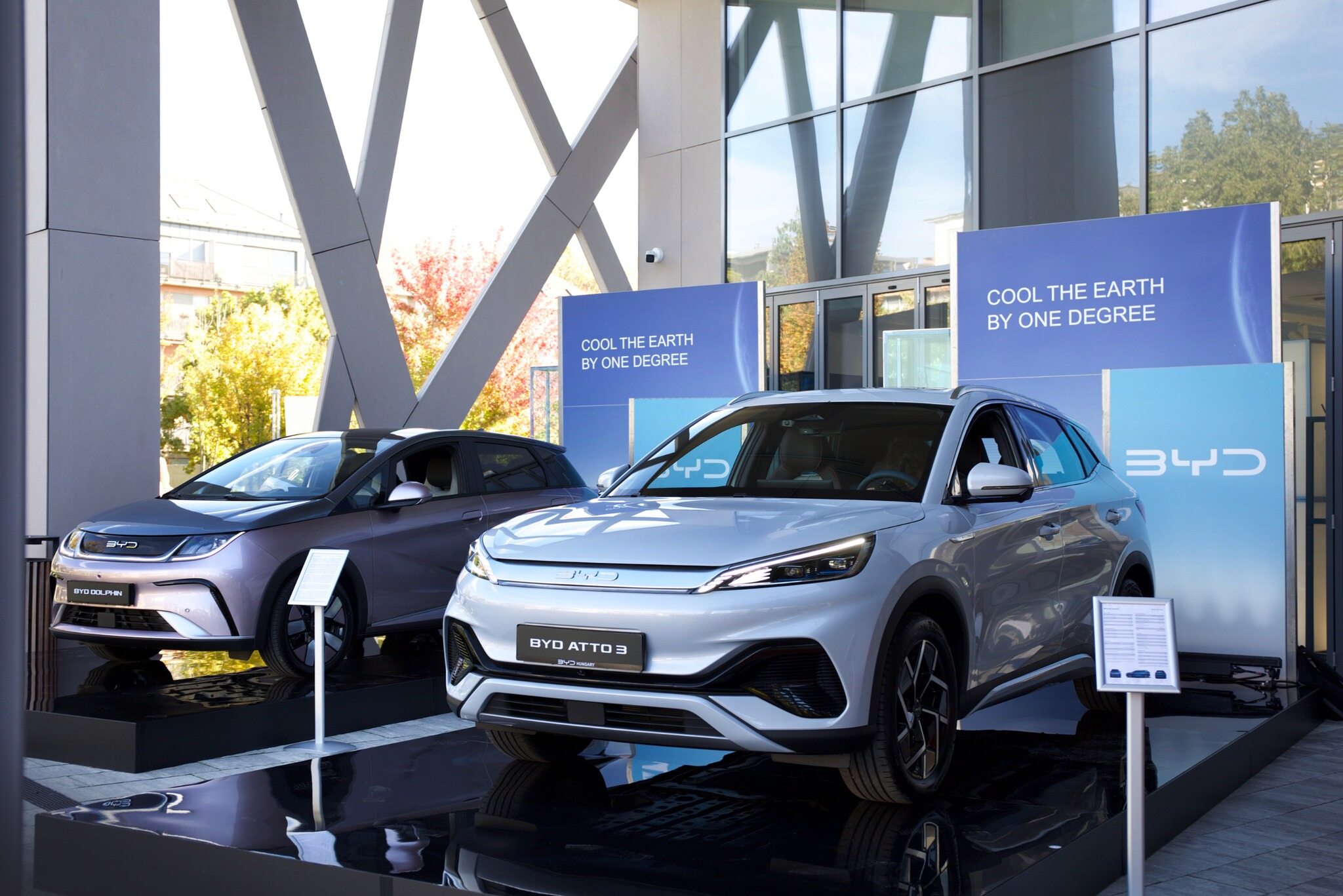 BYD ATTO 3 and BYD DOLPHIN Selling in Budapest