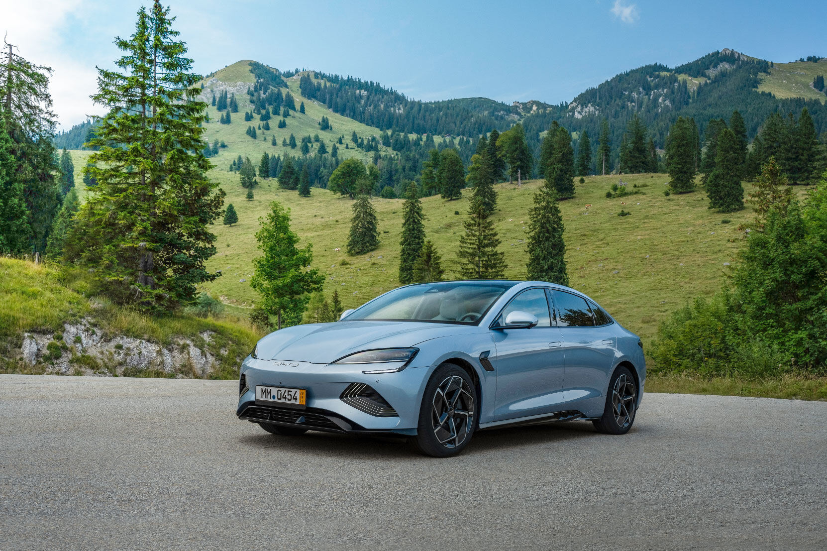 BYD SEAL: Intelligent, Dynamic, Sporty D-segment Sedan