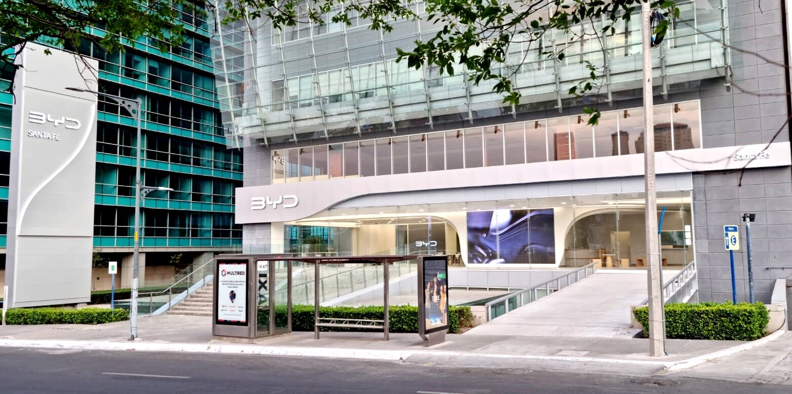 BYD Santa Fe Showroom in Mexico City