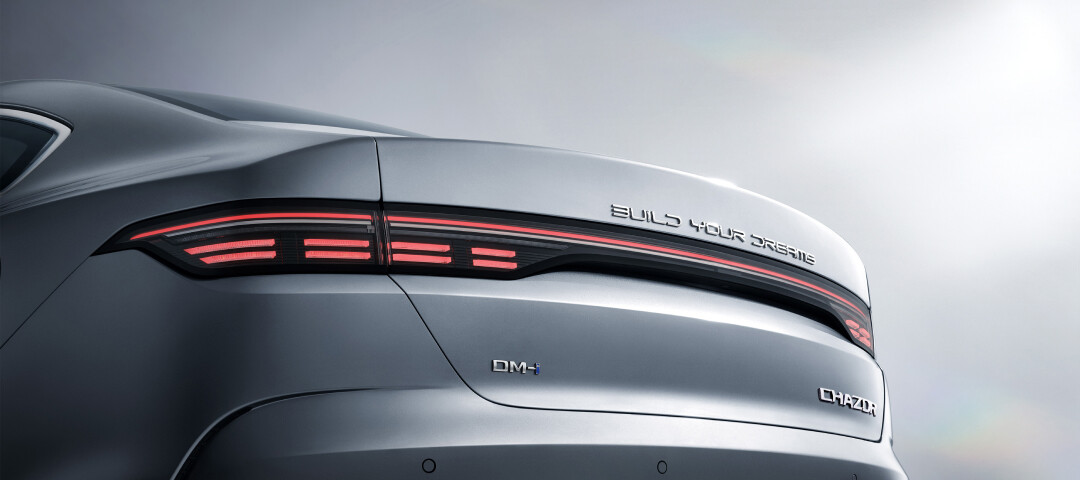 Задние габаритные фонари с матричной геометрией