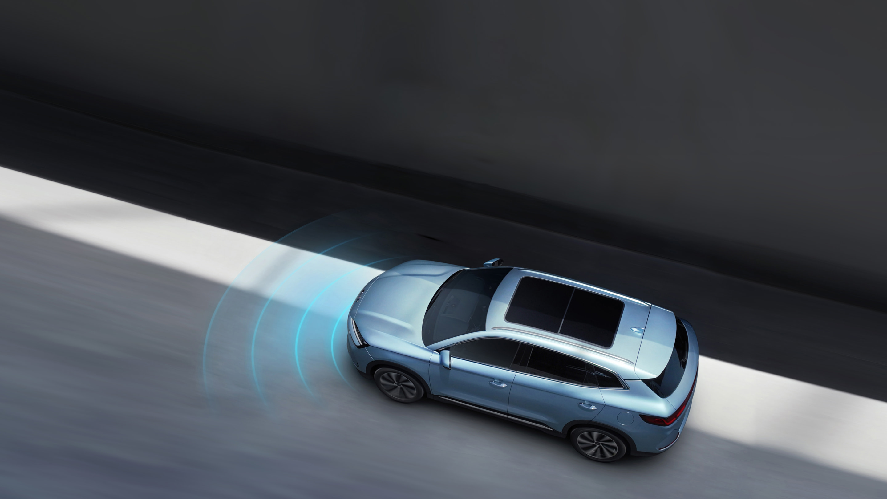 605 km masofali uzoqlik (CLTC haydash tsikli)