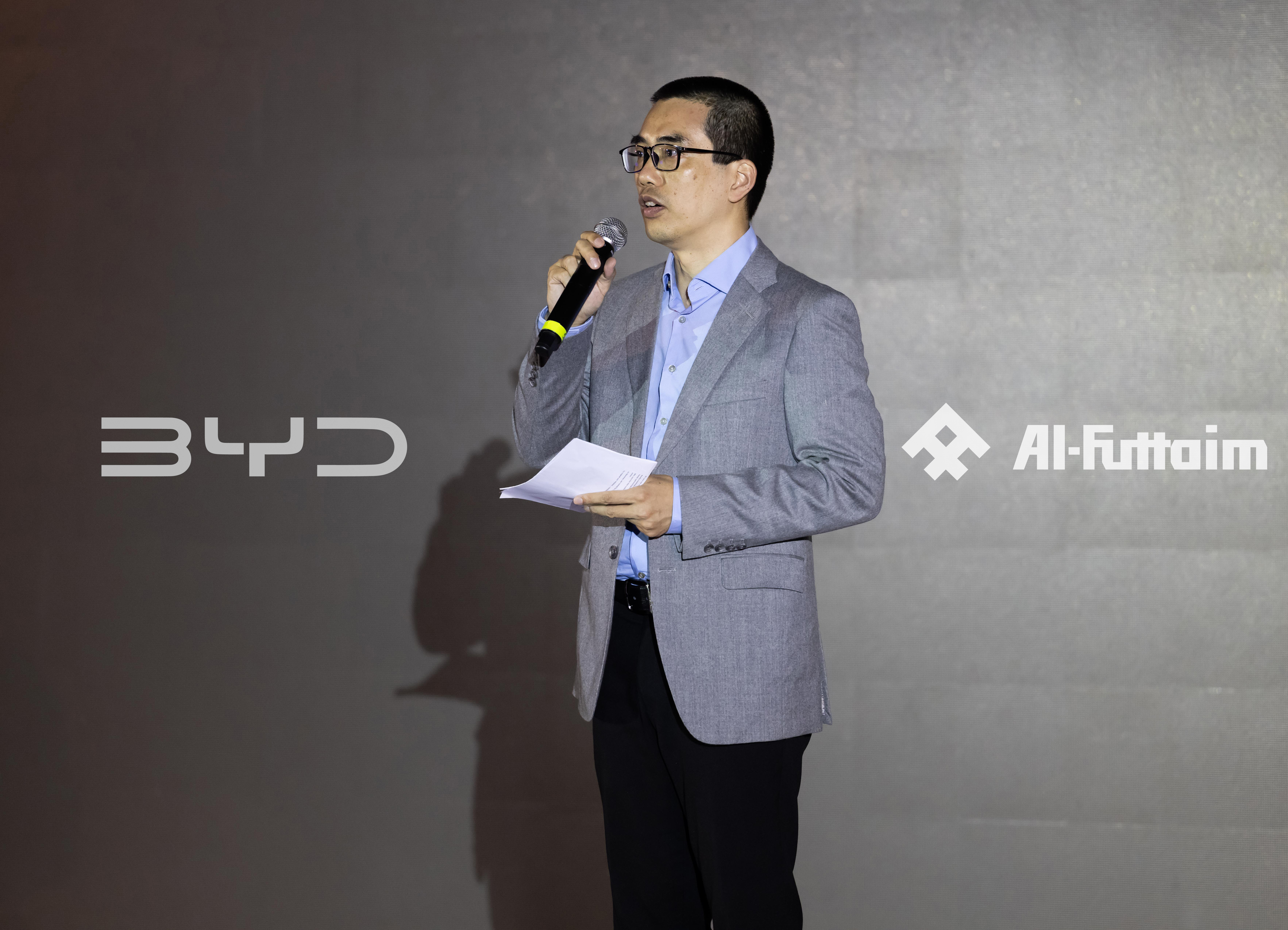 AD Huang, General Manager, BYD Middle East & North Africa delivered a speech